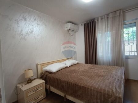 Apartament 2+1 me qera ne Qender