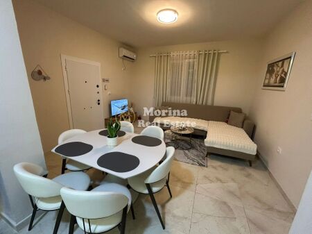 Rent | Private house 1 + 1 | American Hospital 2| 500 €/month