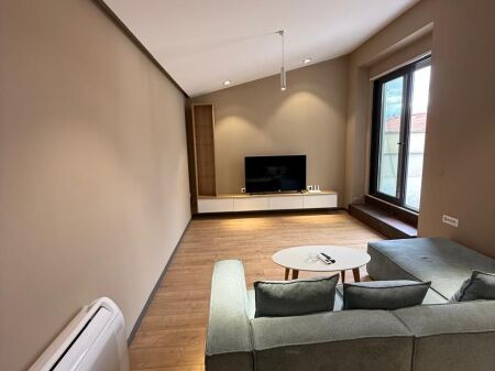 Apartament per shitje 2+1+2+verande Elite Palase(Prane liqenit te Farkes) 216 milione Leke