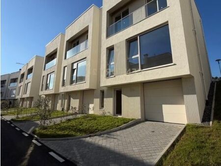 Vilë Për Shitje tek Rezidenca ''ABA'' , në Farke 380,000 €