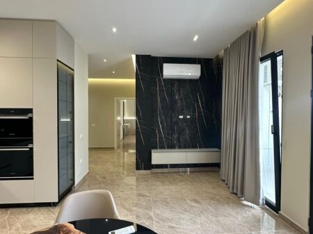 Appartamento 2+1+Posto Auto in affitto