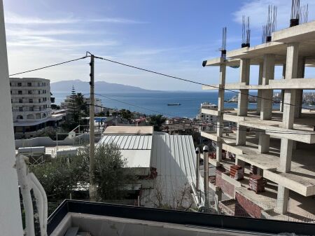 Sarandë shitje Apartament me pishinë private