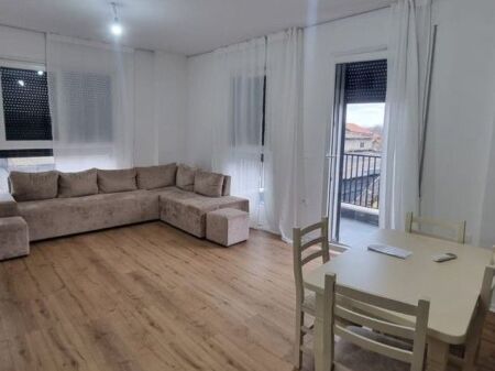Qera, Apartament 2+1+2, Trio Tower, Don Bosko