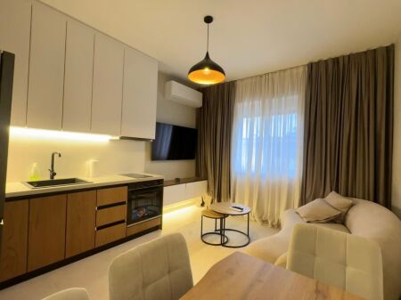 Apartament 1+1 te Libri Universitar, Bllok