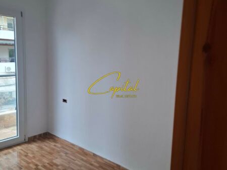 SHTET APARTAMENT 1+1 HIMARE 160.000 EURO