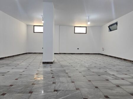 DYQAN ME QERA 200 M2 BLLOK 300.000 LEKE