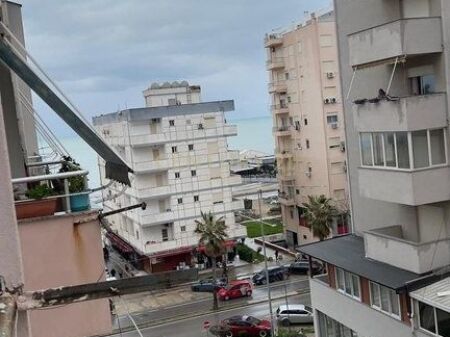 Apartament 1+1 Me Qira në Plazh, Durrës