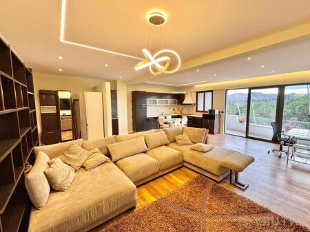 2+1+2 PER QERA ME PAMJE NGA PARKU, STADIUMI AIR ALBANIA