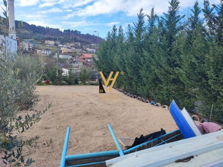 BUSINESS SPACE 250 M2 FOR RENT IN KOMBINAT 60,000 LEKE