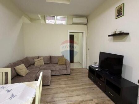 Apartament 2+1 për qira – Myslym Shyri!