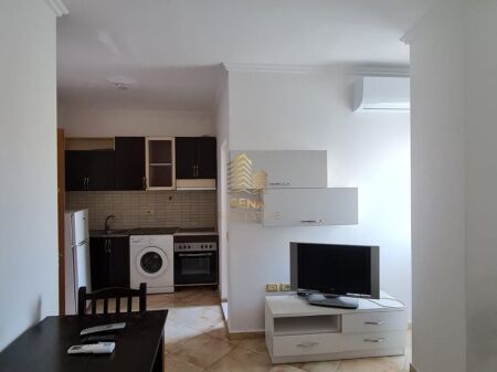 Affitto, Appartamento 1+1, Città Studentesca-Ville Tedesche, 300Euro/Mese