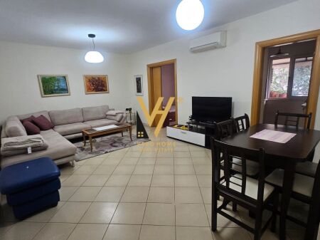 JEPET APARTAMENT 2+1+BLK ME QIRA TE RR.SOTIR PECI 70.000 LEKE