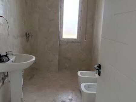 Apartment 2+1+2 for sale in Paskuqan