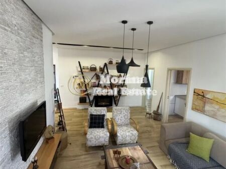 Qera | Apartament 2 + 1 | Stacioni i Trenit | 800 €/muaj