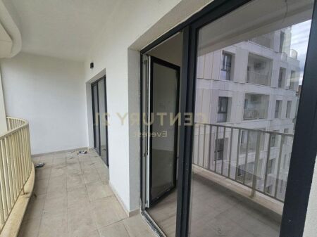 SHESIM APARTAMENT 1+1 ZOGU I ZI