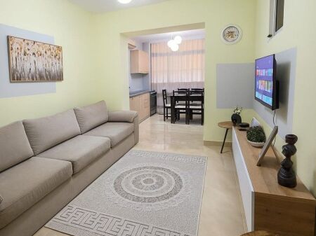 Qera, Apartament 2+1, Qendër