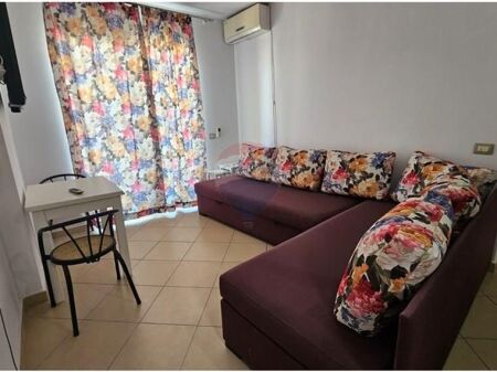 Apartament 1+1 per qira ne Astir !
