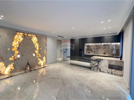 Apartament 3+1+2 luksoz tek Ambasada Amerikane.