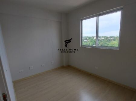 ZYRE ME QERA 40 M2 21 DHJETORI 75.000 LEKE