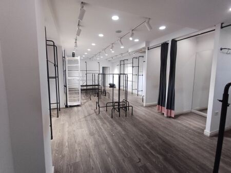 SHITET DYQAN TE MYSLYM SHYRI 156 M2 BUZE RRUGES