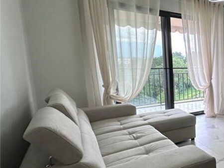 Jepet me Qira Apartament 2+1 – Tek Kopshti Botanik !