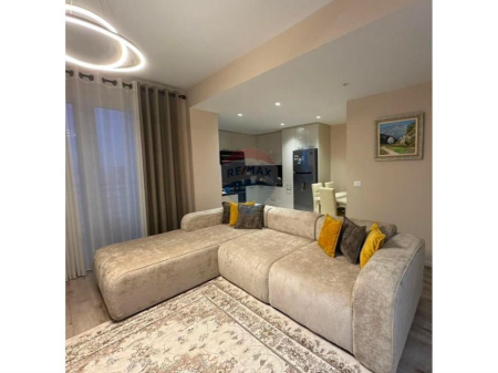 Appartamento in affitto 2+1+2 in Via Kavaja