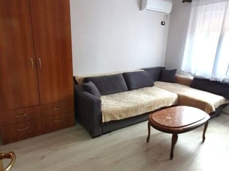 🏠 For Rent Entrance 1+1 in Myslym Shyr, Tirana