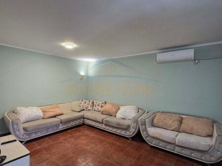 Qera, Apartament 3+1+2, Komuna e Pari