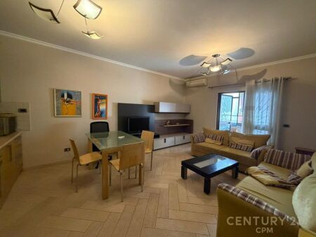 Apartament 1+1 per shitje tek Pazari i Ri