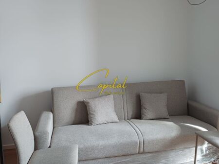 GARSONIERE ME QIRA 40 M2 MYSLYM SHYRI 50.000 LEKE