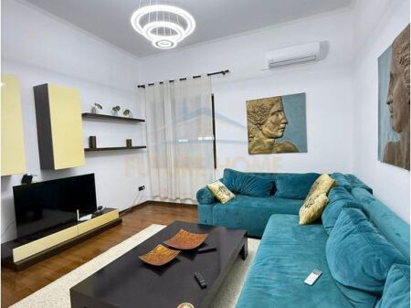 Qira, Apartament 2+1+2, Rruga e Dibrës, Tiranë.