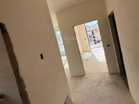 Shitet 2+1+2 ne Ali Dem