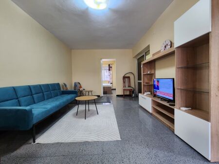 🏠 In Affitto: Appartamento 1+1 (📍Zona Stadio Dinamo) – 5 min da Blloku 🔥 Zona Top / 100% Nuovo ✨️ 55.000 ALL / Mese 💶