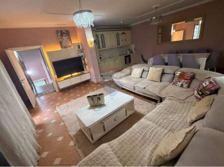 Vilë - Për Shitje - Sauk i Ri, Tiranë(ID: 530171038-1569)