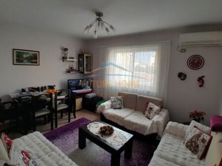 In vendita, appartamento 3+1+2, Brryli, Tirana.