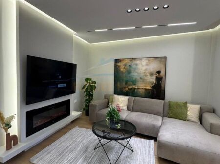 For sale, Apartment 2+1+2, Zogu i Zi, Tirane.