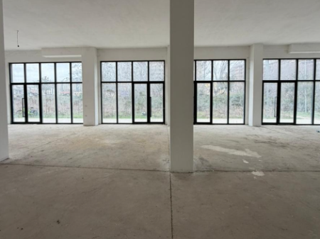 📌 Esclusivo | Spazio Commerciale in Affitto – Green City | Nuovo Anello