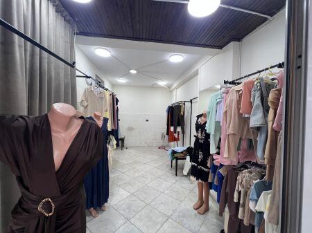 Negozio in affitto presso la scuola At Zef Pëllumbi