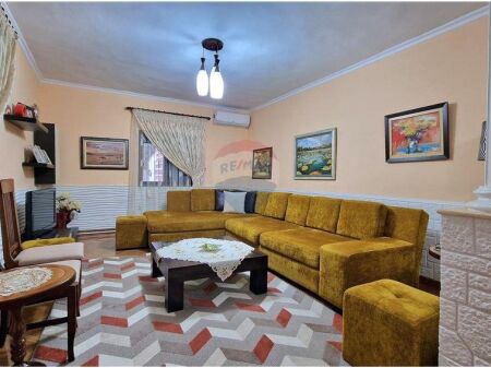 Shtëpi Private – Për Shitje – Rruga Enver Jaho, Vlorë