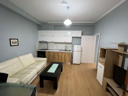 Kat Vile me Qera 1+1 ne Ali Demi (ID BV22371) Tirane.