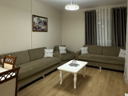 🏢 Appartamento 1+1 + Posto Auto in Affitto – Via 5 Maji  