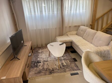 🏡 Duplex in affitto – Primo piano, Selvi