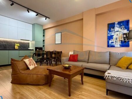 For sale, Apartment 2+1+2, Barricades Street, Tirana