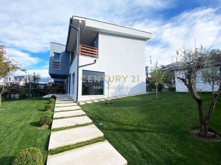 Vile me qira te Lon Hill Residence