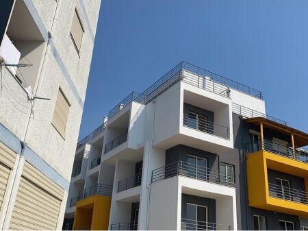 Japim me qira apartament 2+1+2 në Shkozë 500 € /Muaj