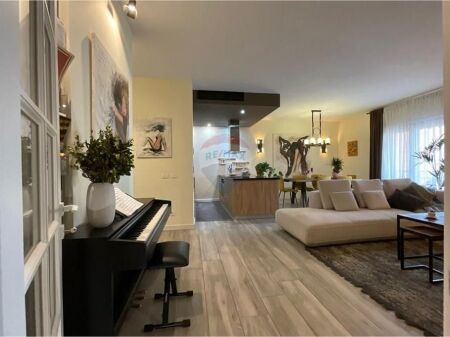 APARTAMENT 2+1 ME QIRA TE KOMPLEKSI DELIJORGJI