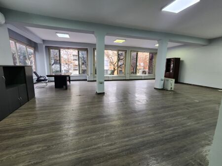 Ufficio in Affitto: (📍Bllok / Stadio Dinamo) ✨️Ambiente Perfetto || 130m² || 2° Piano SOLO 1500€/Mese 💥