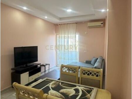 Apartament 1+1 Me Qira në Plazh Rrota e Kuqe, Durrës - 330€