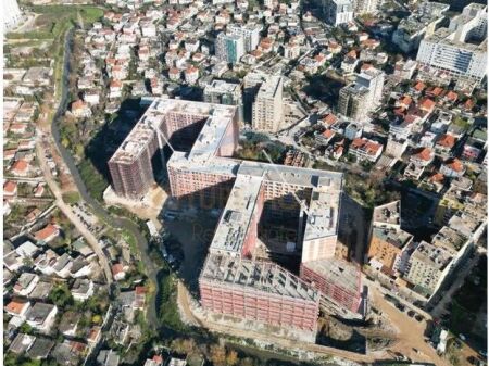 Shitet, Apartament Dublex 4+1+4+Depo, River Side Residence, Tiranë