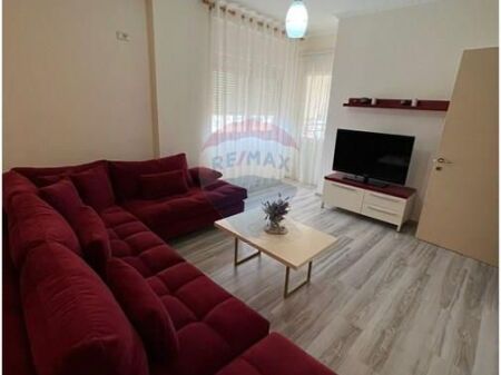 Apartament 1+1 - Per shitje , Astir